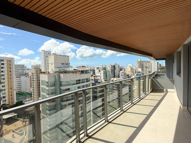 Foto do Apartamento - Aluguel imperdível na Praia do Canto – 4 suítes no Crystal Blue All Suites! | Vitoria Imóveis