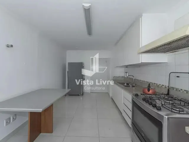 Apartamento com 110m² 3 quartos e 2 banheiros, à venda, no bairro Itaim Bibi em São Paulo