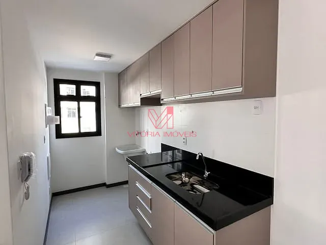 Apartamento 1 quarto e 1 banheiro, para alugar, no bairro Jardim Camburi em Vitória