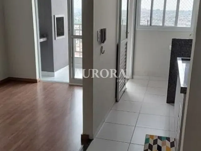 Apartamento 3 quartos e 2 banheiros, à venda, no bairro São Vicente em Londrina