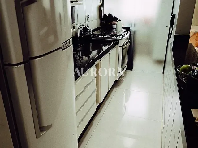 Apartamento com 130m² 3 quartos e 3 banheiros, à venda, no bairro São Vicente em Londrina