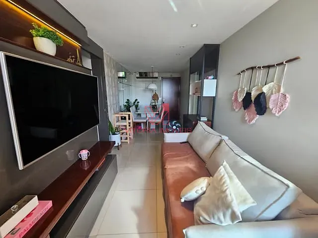 Apartamento 2 quartos e 2 banheiros, à venda, no bairro Jardim Camburi em Vitória