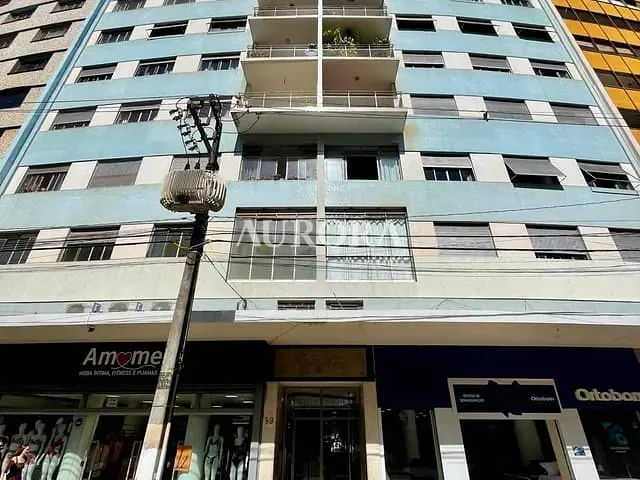 Apartamento com 199m² 3 quartos e 2 banheiros, à venda, no bairro Centro em Londrina