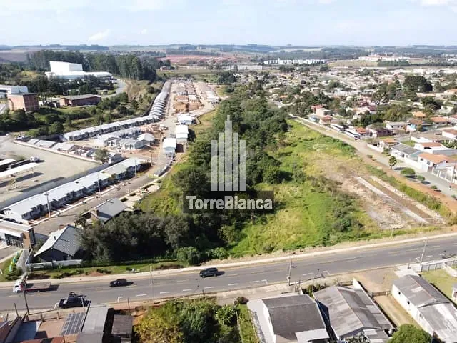 Terreno com 5782m², à venda, no bairro Uvaranas em Ponta Grossa