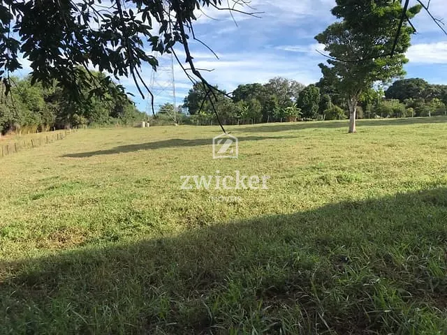 Chácara com 105m² 3 quartos e 2 banheiros, à venda, no bairro Área Rural de Bauru em Bauru