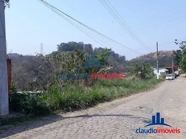 Terreno à venda, no bairro Loteamento da Chácara em Barra Mansa