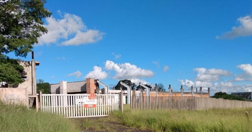 https://static.arboimoveis.com.br/AR0004_MAREZE/area-a-venda-m-por-r-avenida-minas-gerais-ao-lado-da-unespar-fecea-apucaranapr1625219814749iyxgu.jpg