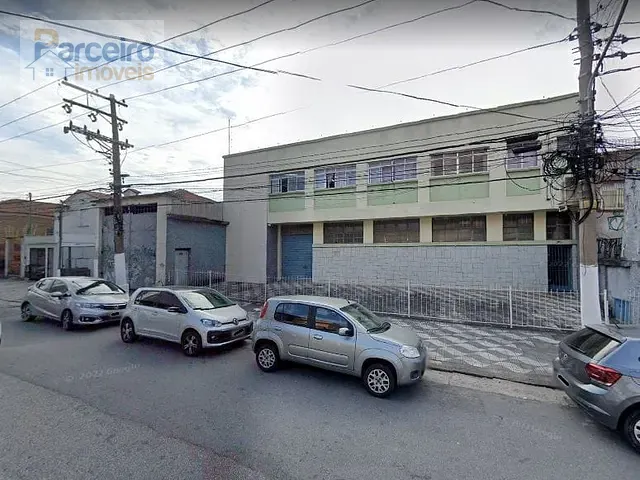 Galpão / Barracão com 1800m², à venda, no bairro Parque São Jorge em São Paulo
