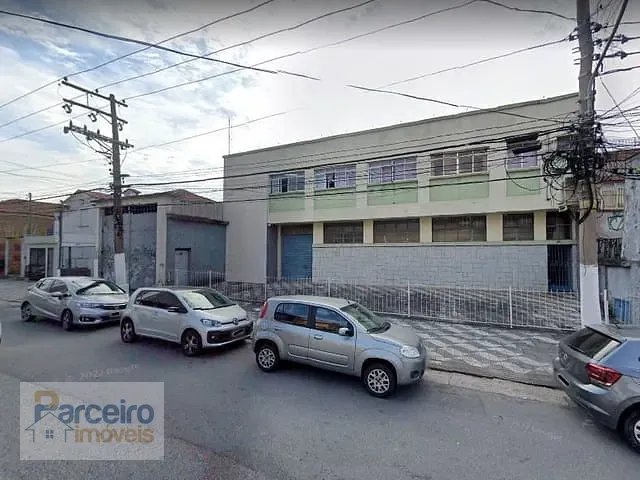 Galpão / Barracão com 1800m², à venda, no bairro Parque São Jorge em São Paulo