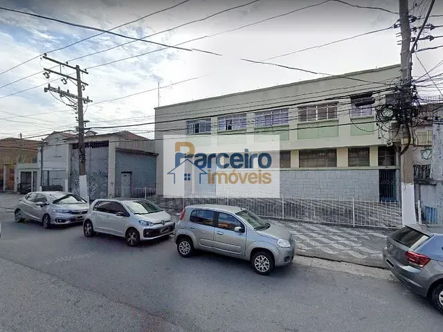 Galpão / Barracão com 1800m², à venda, no bairro Parque São Jorge em São Paulo
