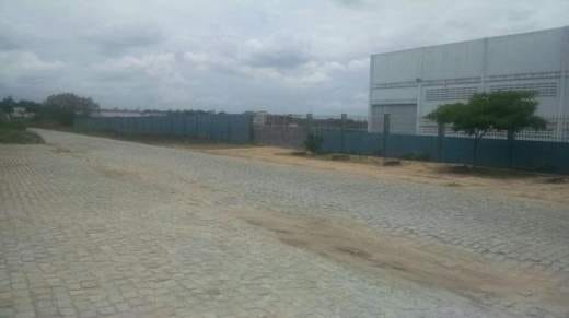 https://static.arboimoveis.com.br/AR0009_CG/area-industrial-para-locacao-em-feira-de-santana-ba-no-bairro-centro-industrial-subae1630958959439tdfus.jpg