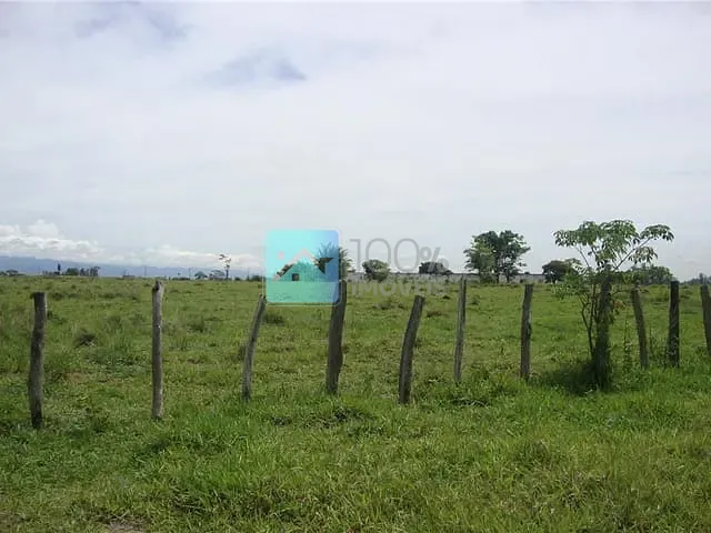 Terreno com 240000m², à venda, no bairro Feital em Pindamonhangaba