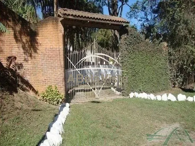 Área com 3300m², à venda, no bairro ITAPEVI em São Roque