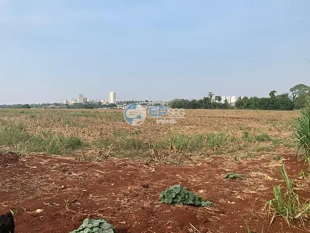 Terreno com 7603m², à venda, no bairro Esperança em Londrina