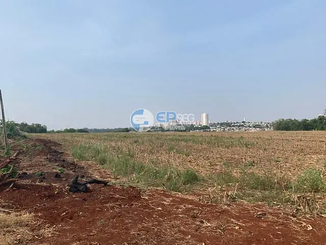 Terreno com 7603m², à venda, no bairro Esperança em Londrina