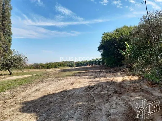 Área à venda, no bairro Zona Industrial em Sorocaba