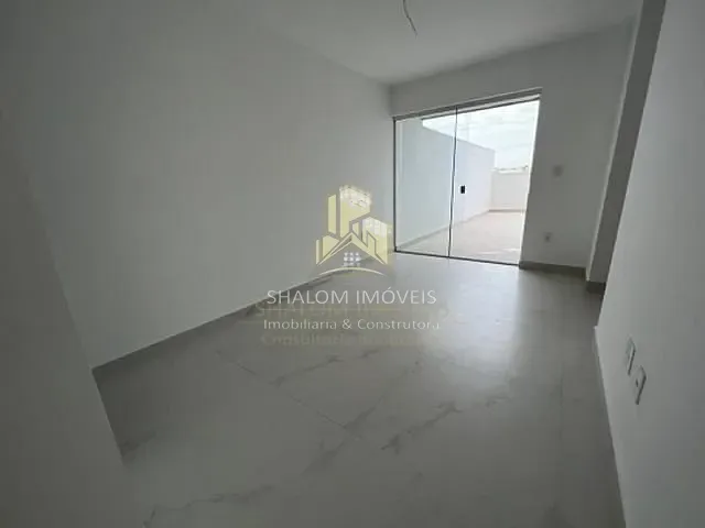 Apartamento com 360m² 2 quartos e 1 banheiro, à venda, no bairro Cabral em Contagem
