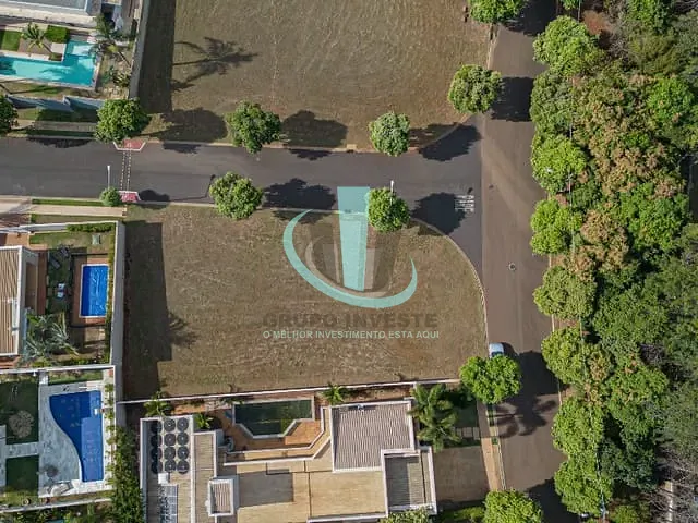 Terreno com 727m², à venda, no bairro RECANTO DOS OITIS em Araraquara
