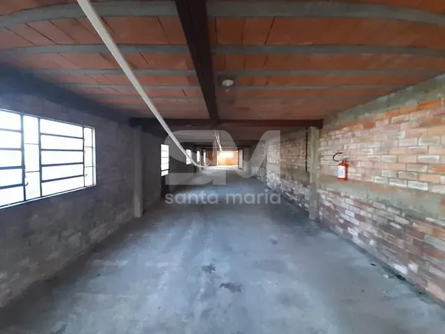 Galpão / Barracão com 790m², para alugar, no bairro Santa Maria em Chapecó