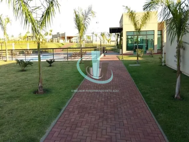 Terreno com 565m², à venda, no bairro Jardim Imperador em Araraquara