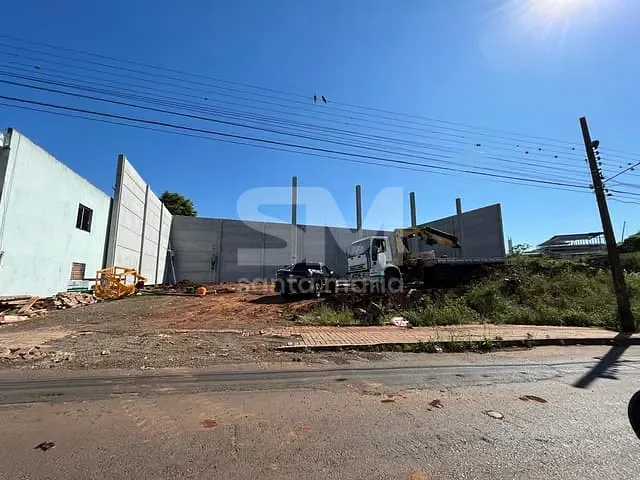 Galpão / Barracão com 729m², à venda, no bairro Líder em Chapecó