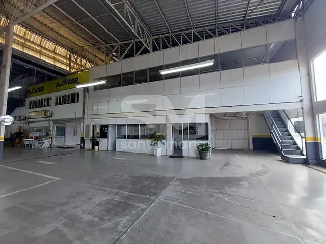 Galpão / Barracão com 3000m², para alugar, no bairro Passo dos Fortes em Chapecó