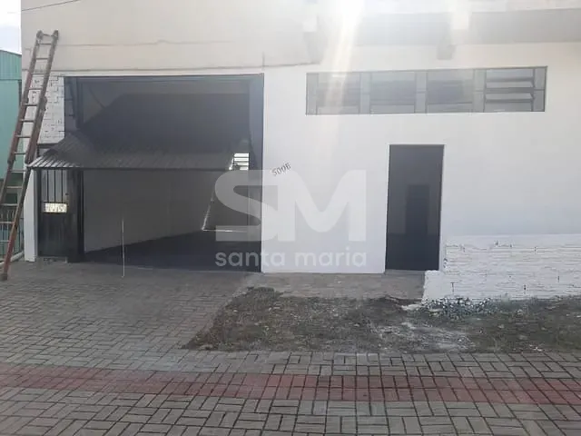 Galpão / Barracão com 170m², para alugar, no bairro Alvorada em Chapecó