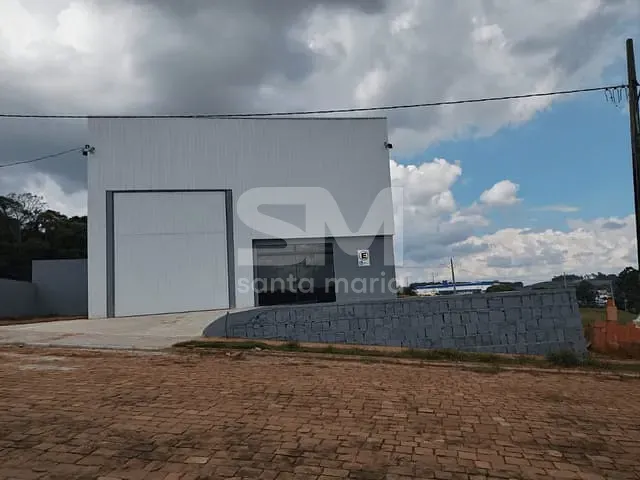 Galpão / Barracão com 620m², para alugar, no bairro Belvedere em Chapecó