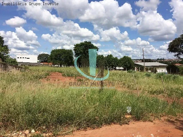 Terreno com 5000m², à venda, no bairro VILA RENATA (VILA XAVIER) em ARARAQUARA