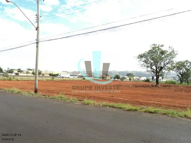 Terreno com 6476m², à venda, no bairro JARDIM ARCO-ÍRIS em ARARAQUARA