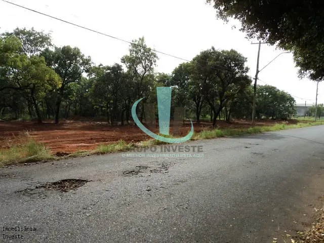 Terreno com 6476m², à venda, no bairro JARDIM ARCO-ÍRIS em ARARAQUARA