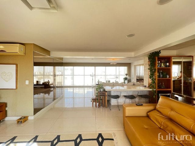 Foto do Apartamento - Cobertura Triplex Mobiliada à venda, Setor Bueno, Goiânia, GO | Futtura Soluções Imobiliarias