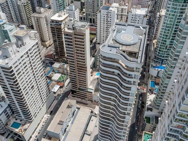 Foto do Apartamento - Ed. Marquês de Olinda- Triplex Alto Padrão  de 713m² à venda por R$ 12.000.000 - Beira Mar- Balneário Camboriú/SC | Premier Imóveis