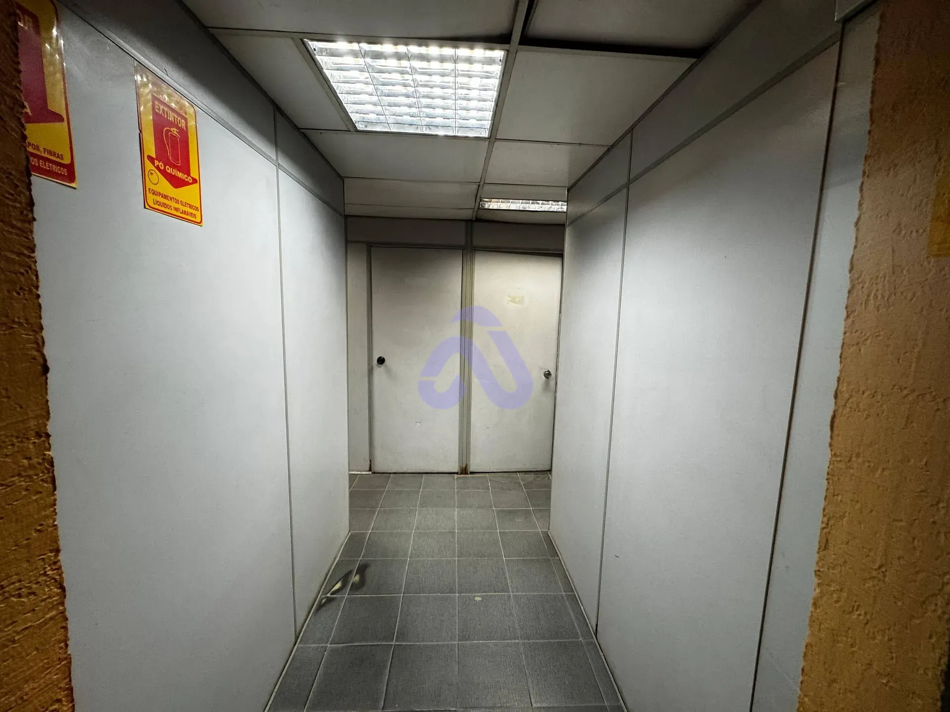 Depósito-Galpão, 987 m² - Foto 13