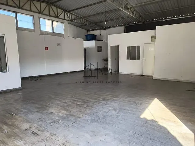 Galpão / Barracão com 334m², à venda, no bairro Conjunto Residencial do Bosque em Mogi das Cruzes