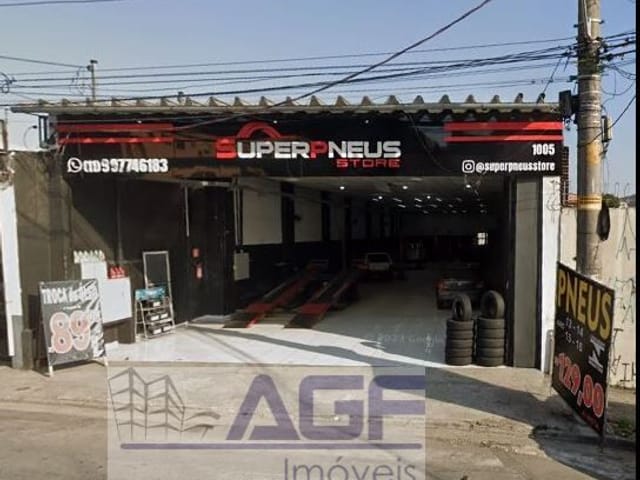 Galpão / Barracão com 686m², à venda, no bairro Taboão em Diadema