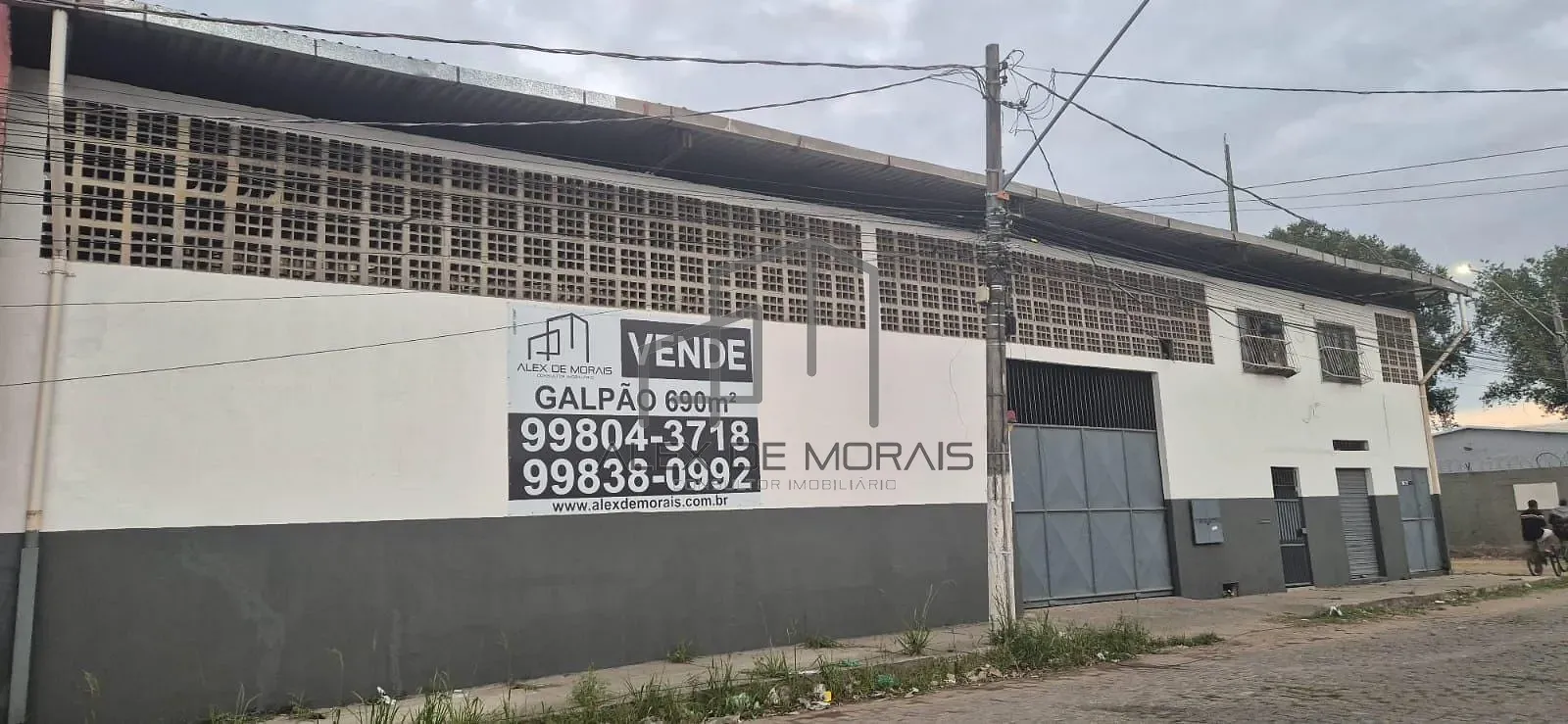 Depósito-Galpão, 696 m² - Foto 2