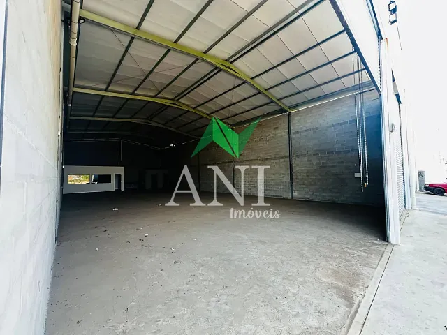 Galpão / Barracão para alugar, no bairro Vila Maria em Aparecida de Goiânia