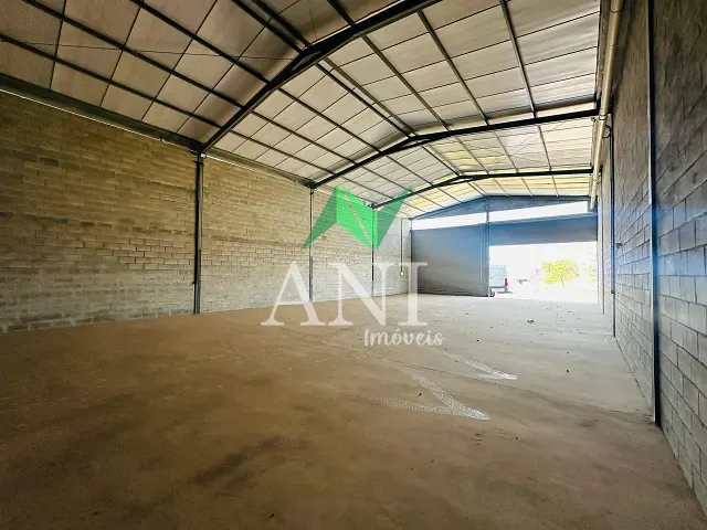 Galpão / Barracão para alugar, no bairro Vila Maria em Aparecida de Goiânia
