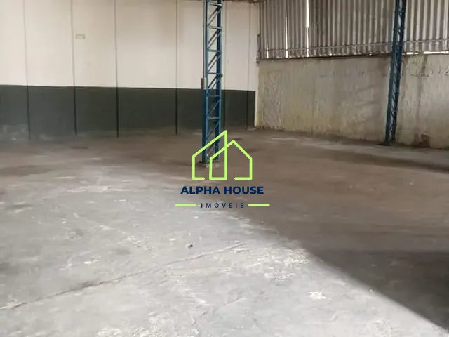 Galpão / Barracão com 160m², à venda ou para alugar, no bairro Parque São Benedito em Pindamonhangaba