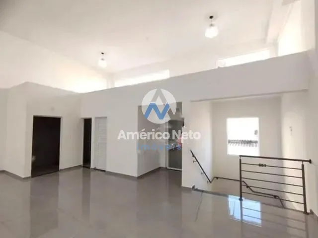 Galpão / Barracão com 1040m², para alugar, no bairro Osvaldo Cruz em São Caetano do Sul