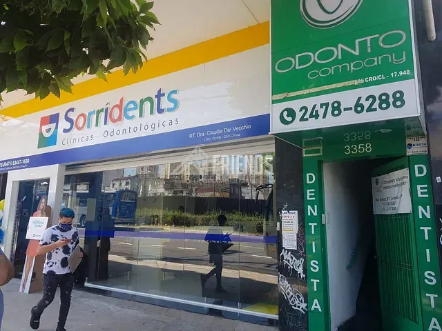 Galpão / Barracão com 250m², para alugar, no bairro Canindé em São Paulo