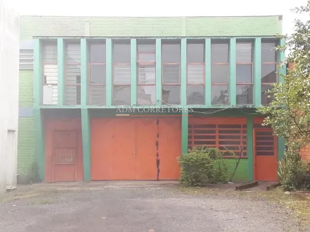 Galpão / Barracão com 700m², à venda, no bairro Ponta Porã em Cachoeirinha