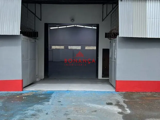 Galpão / Barracão com 250m², para alugar, no bairro São Francisco em São Luís