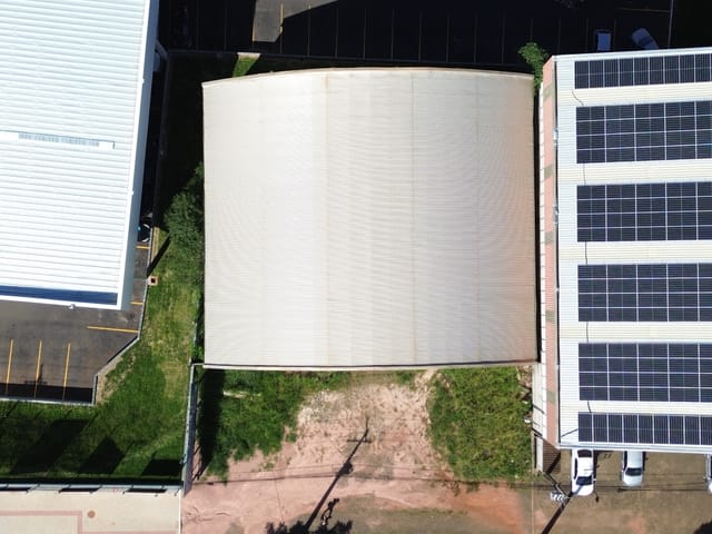 Galpão / Barracão com 950m², à venda ou para alugar, no bairro Oficinas em Ponta Grossa