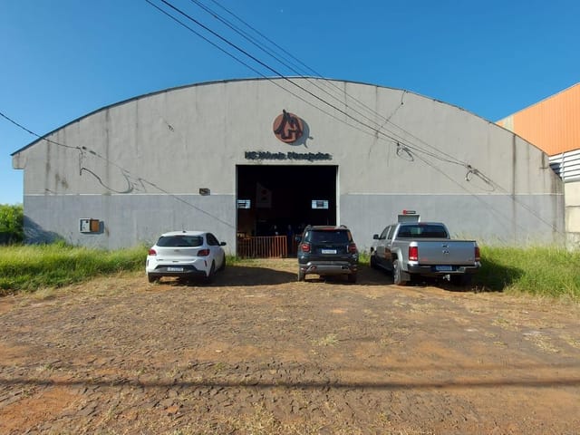 Galpão / Barracão com 950m², à venda ou para alugar, no bairro Oficinas em Ponta Grossa