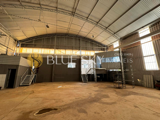 Galpão / Barracão com 3454m², à venda ou para alugar, no bairro Guaxinduva em Atibaia
