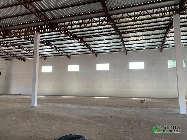 Galpão / Barracão com 4000m², para alugar, no bairro Jardim Novo Aeroporto em Três Lagoas