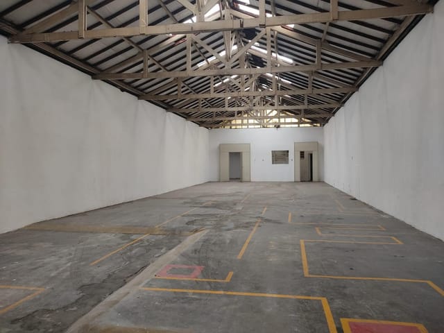 Galpão / Barracão com 346m², para alugar, no bairro Tatuapé em São Paulo