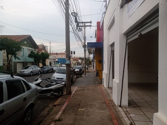 Loja com 111m², para alugar, no bairro Paulista em Piracicaba